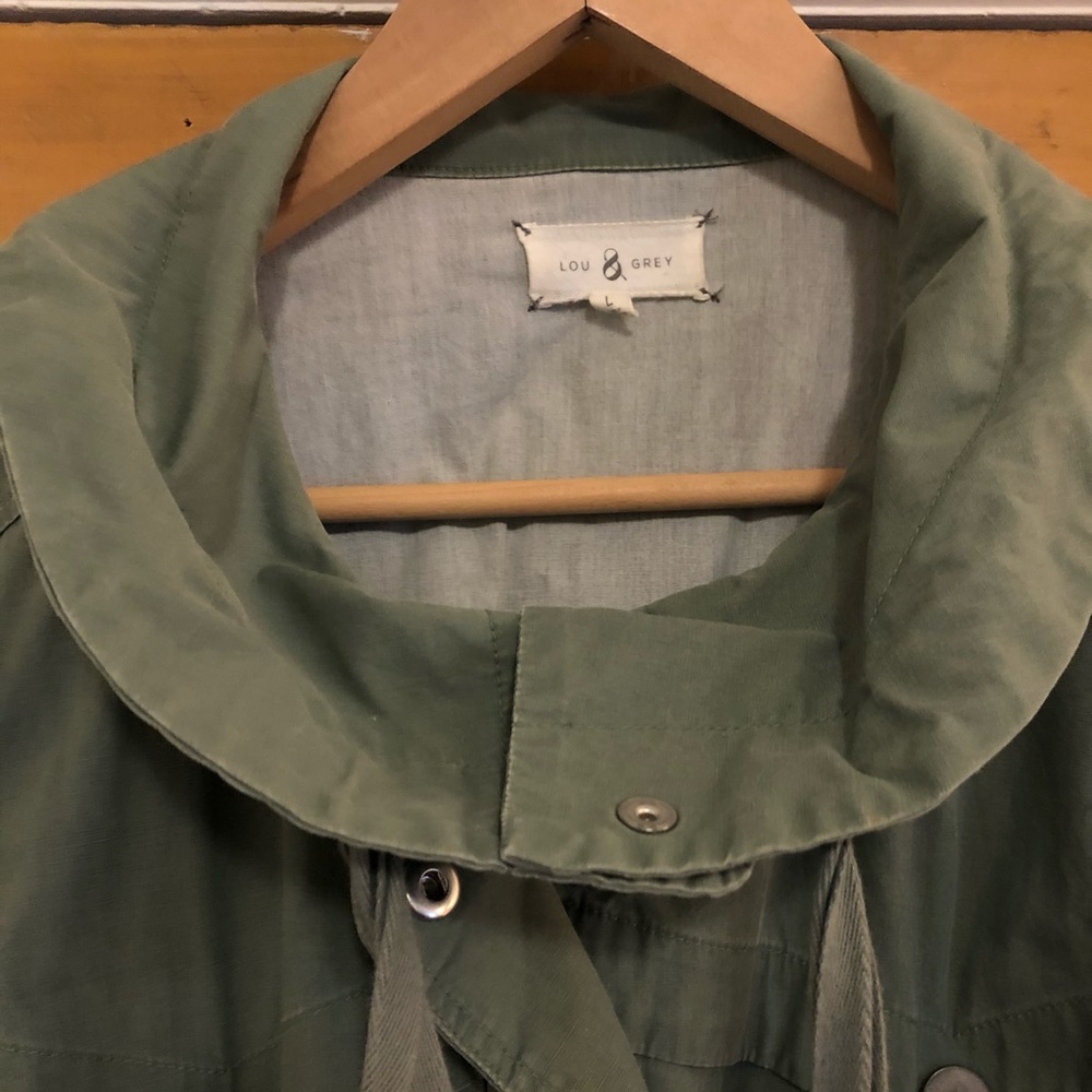 Lou and Grey lightweight utility jacket - Picture 3 of 4